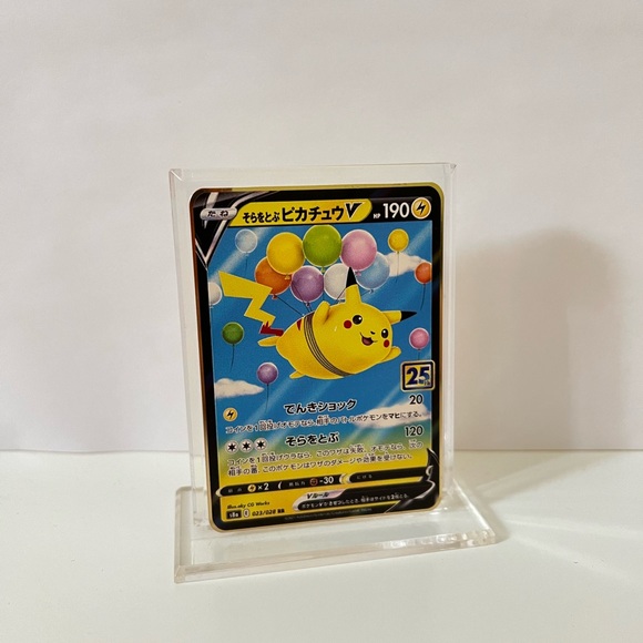 Pokémon Japanese Pikachu 023/028 Celebration 25 METAL GOLD CARD Collectible/Gift - Picture 3 of 3